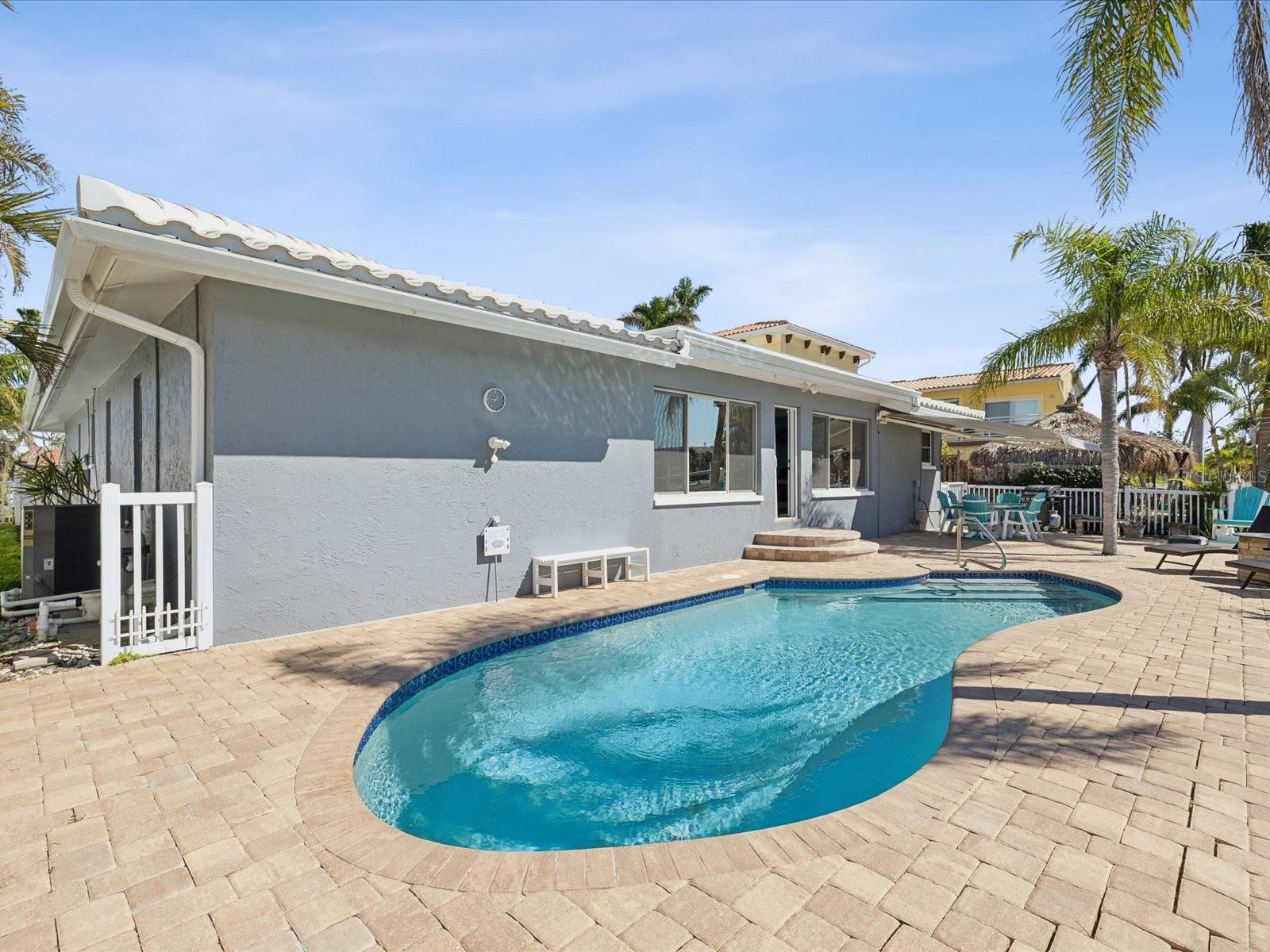 12000 4TH ST E, TREASURE ISLAND, FL, 33706