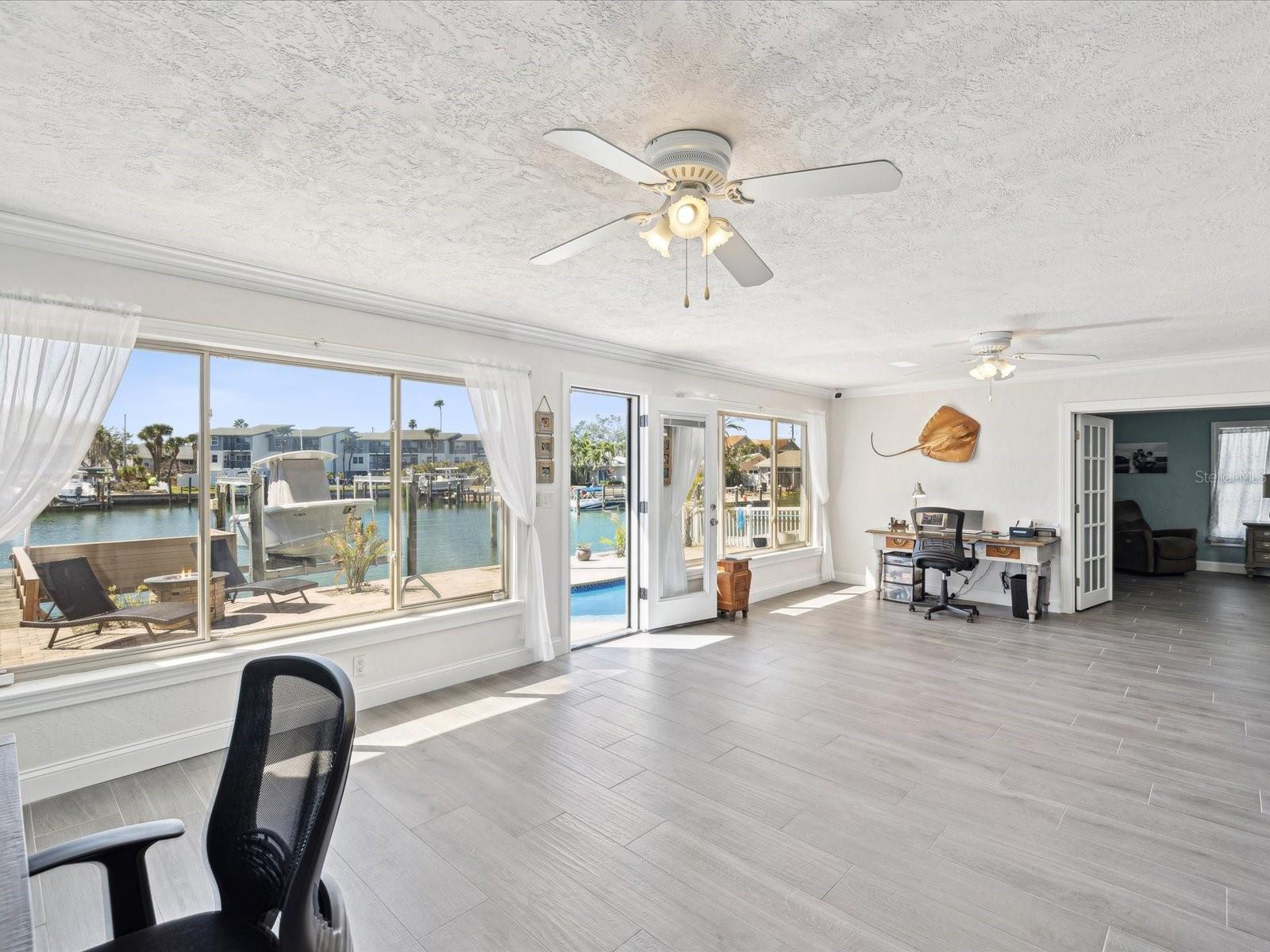12000 4TH ST E, TREASURE ISLAND, FL, 33706