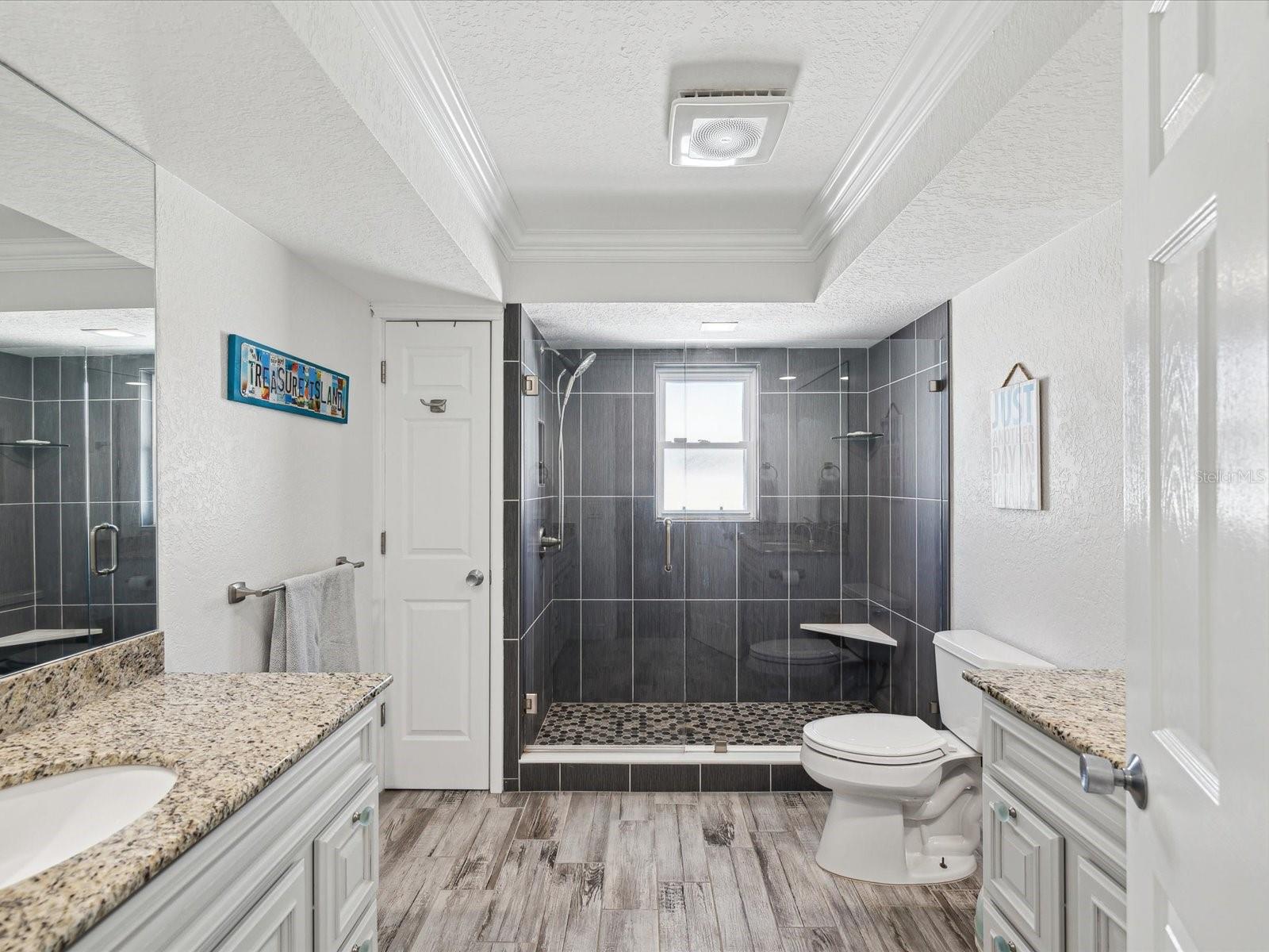 12000 4TH ST E, TREASURE ISLAND, FL, 33706