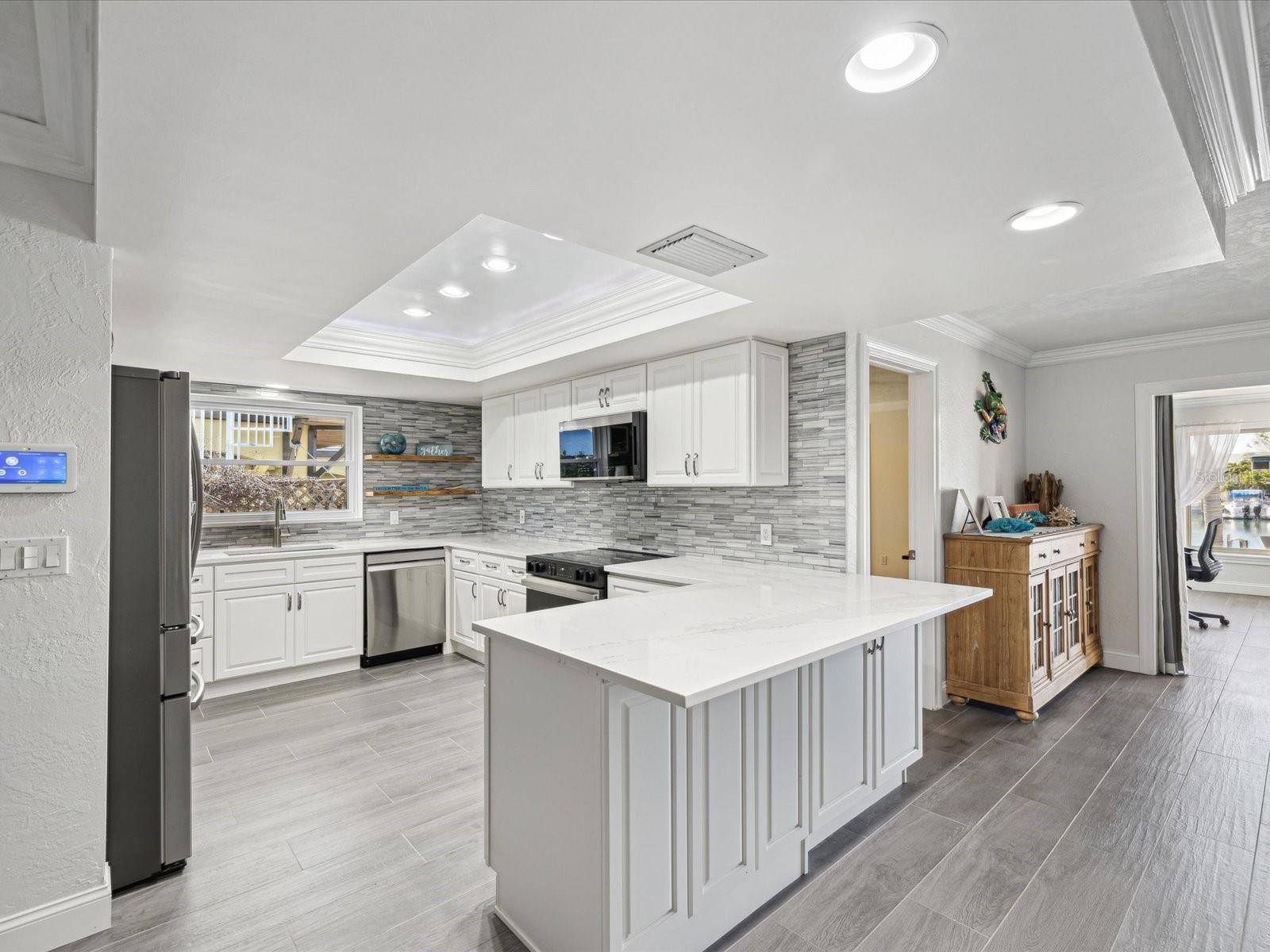 12000 4TH ST E, TREASURE ISLAND, FL, 33706
