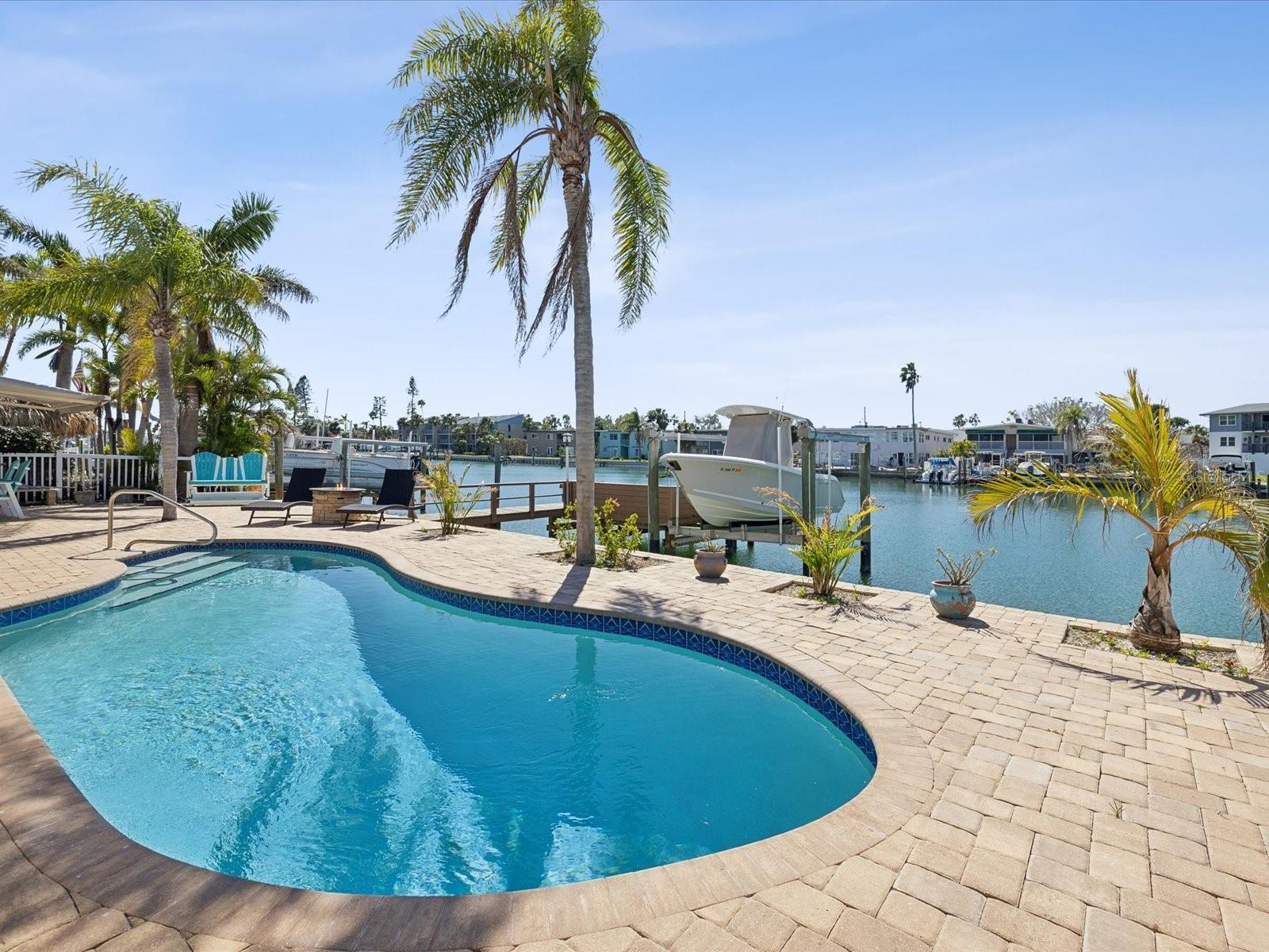 12000 4TH ST E, TREASURE ISLAND, FL, 33706