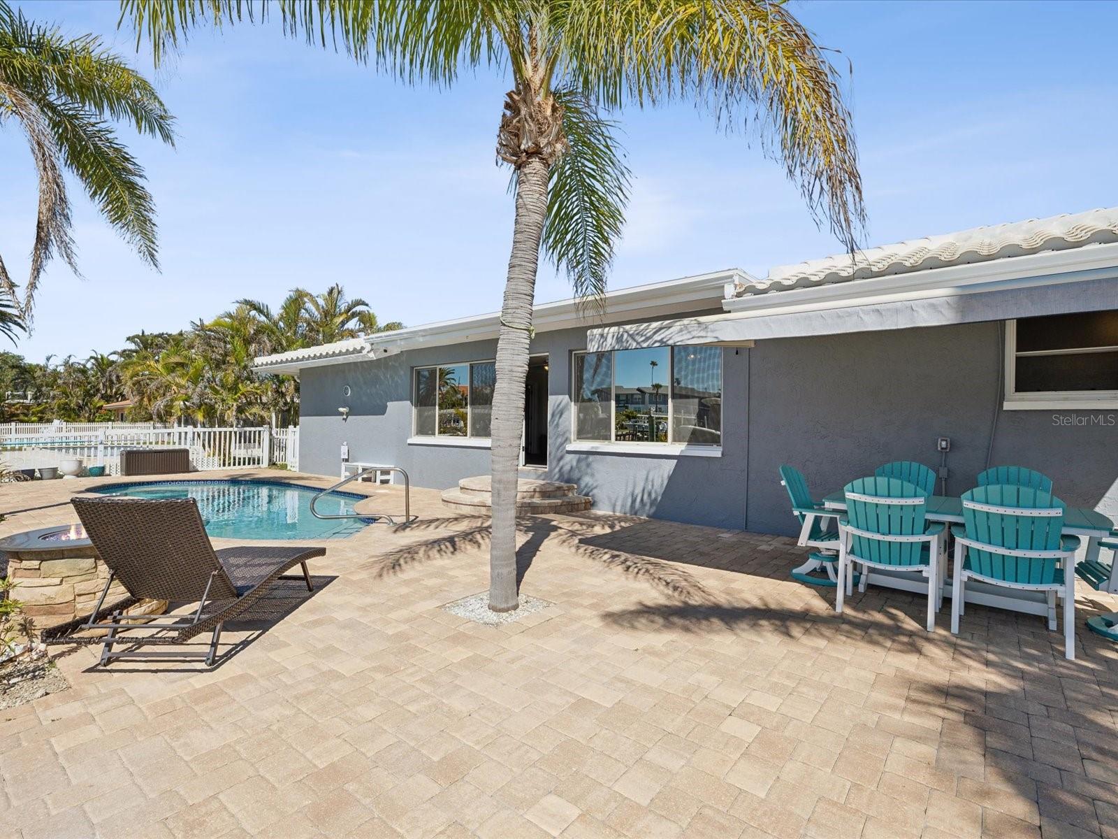 12000 4TH ST E, TREASURE ISLAND, FL, 33706