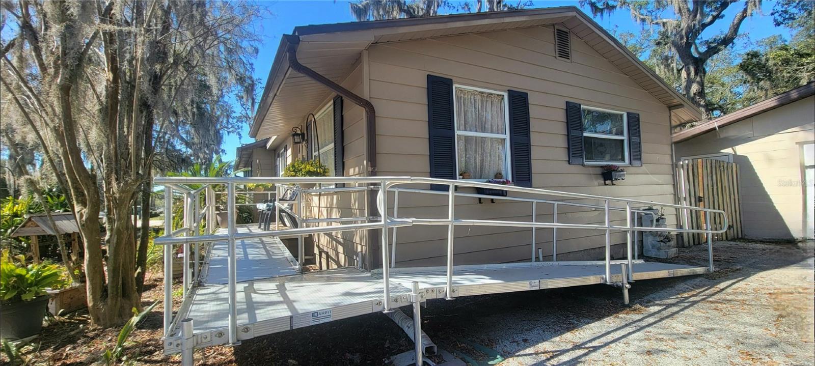 6825 MAIN ST, NEW PORT RICHEY, FL, 34653