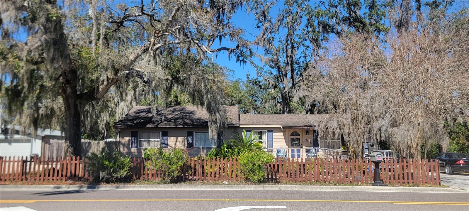 6825 MAIN ST, NEW PORT RICHEY, FL, 34653