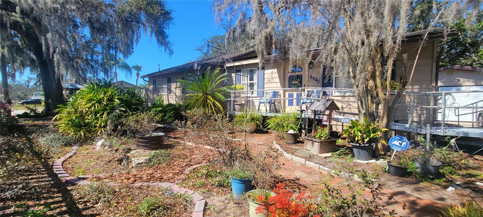 6825 MAIN ST, NEW PORT RICHEY, FL, 34653