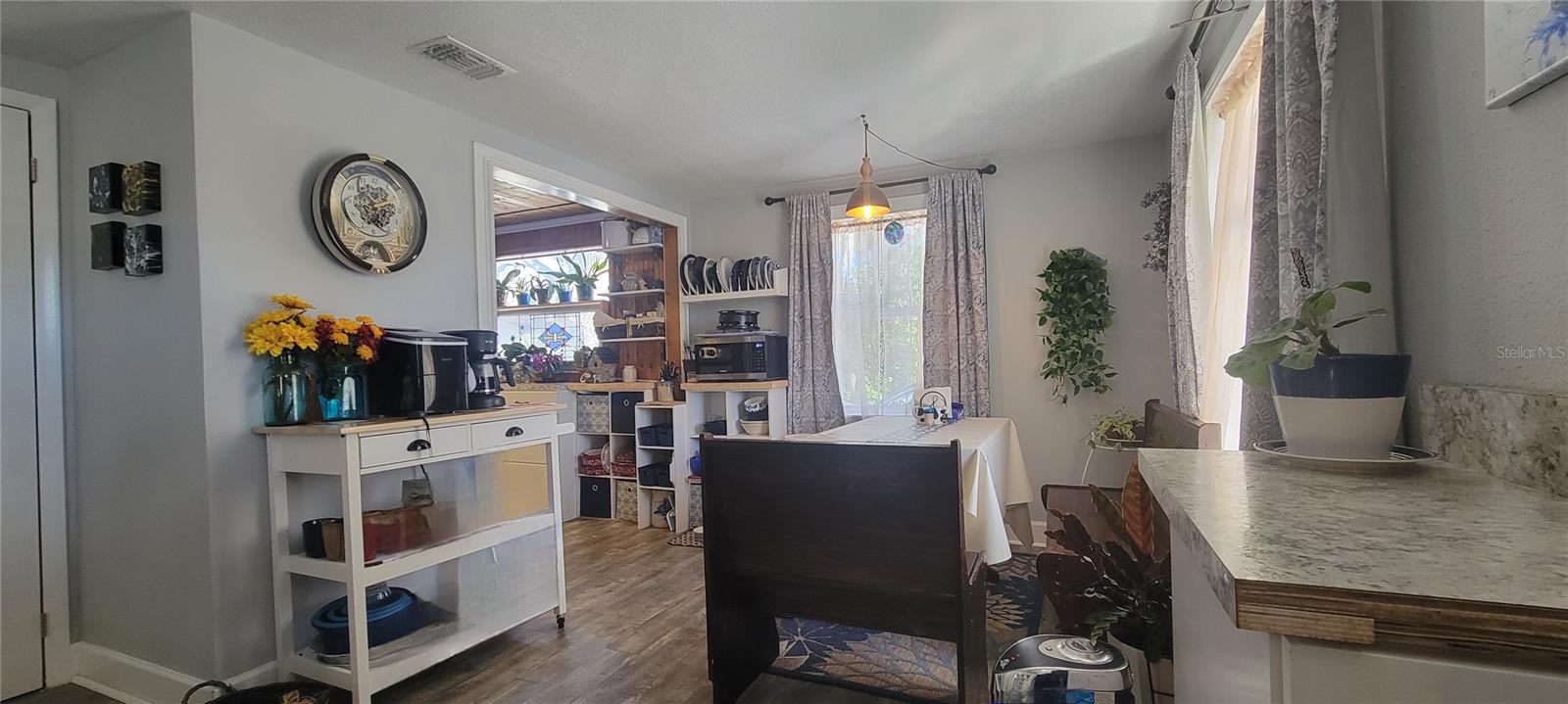 6825 MAIN ST, NEW PORT RICHEY, FL, 34653