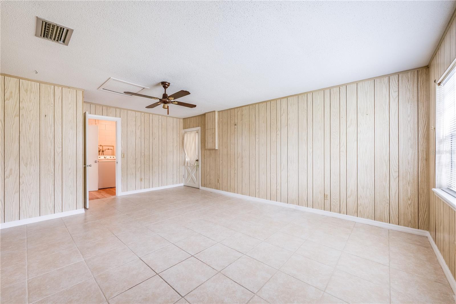 858 DARWIN DR, ALTAMONTE SPRINGS, FL, 32701