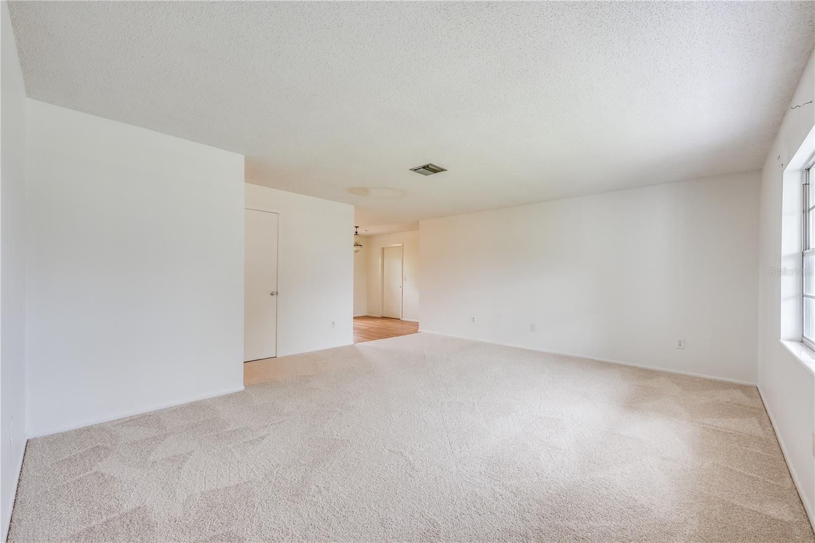 858 DARWIN DR, ALTAMONTE SPRINGS, FL, 32701