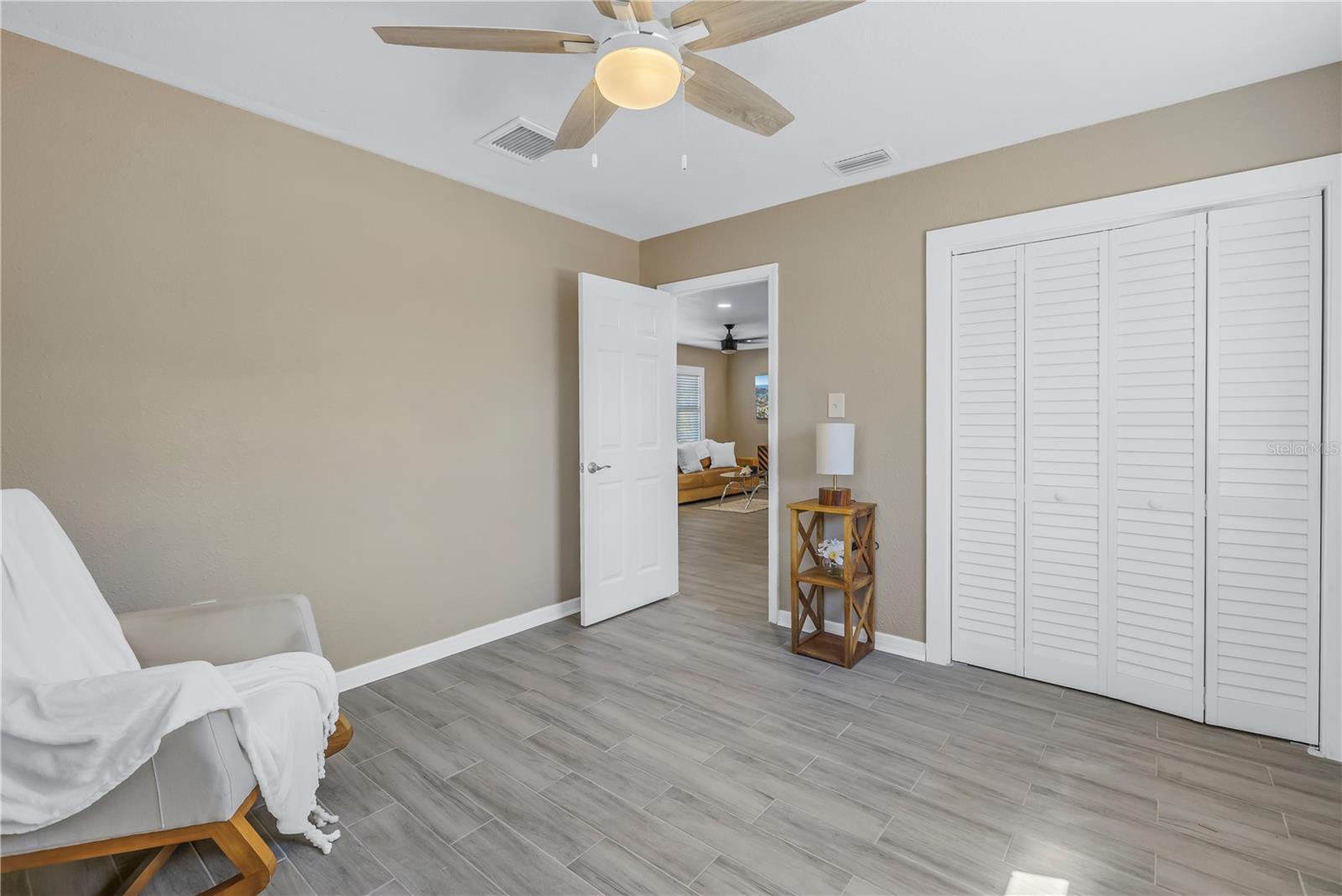 14066 MARGUERITE DR, MADEIRA BEACH, FL, 33708