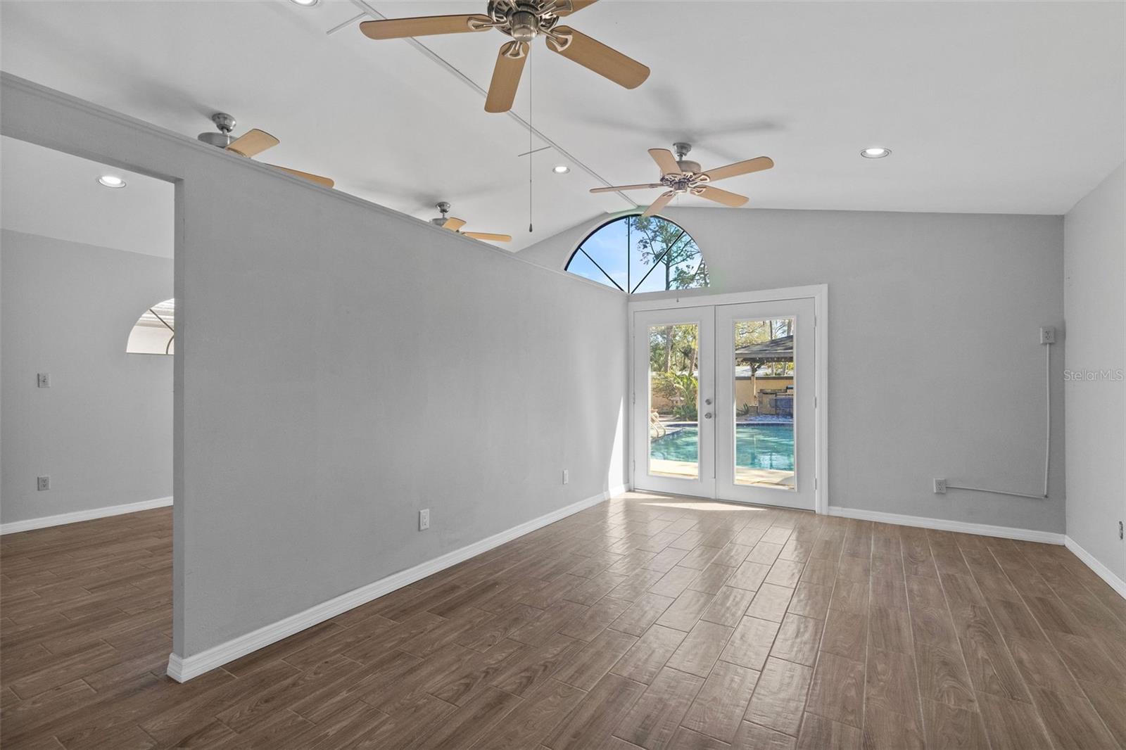 4002 HUDSON TER, TAMPA, FL, 33618