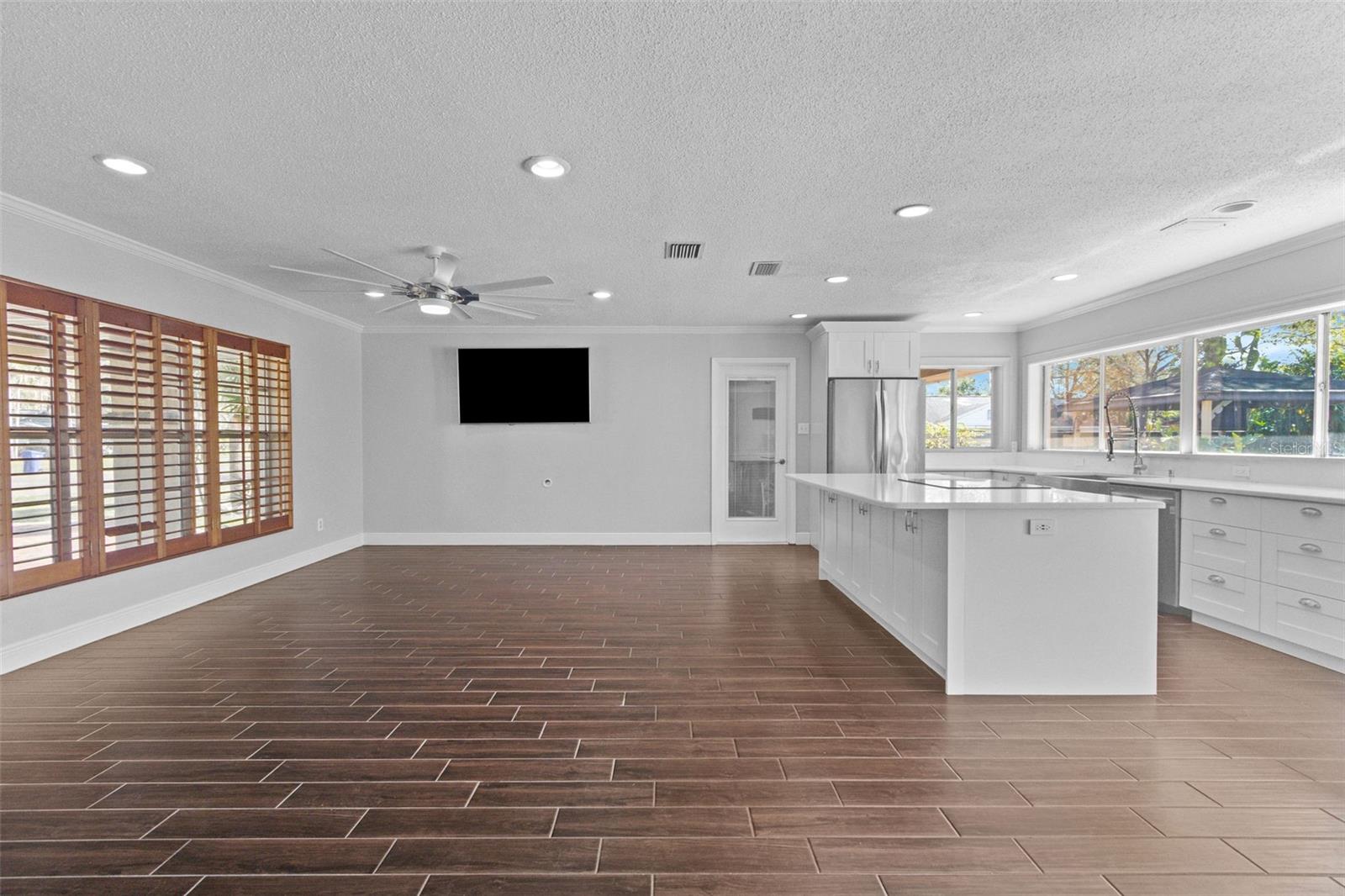 4002 HUDSON TER, TAMPA, FL, 33618