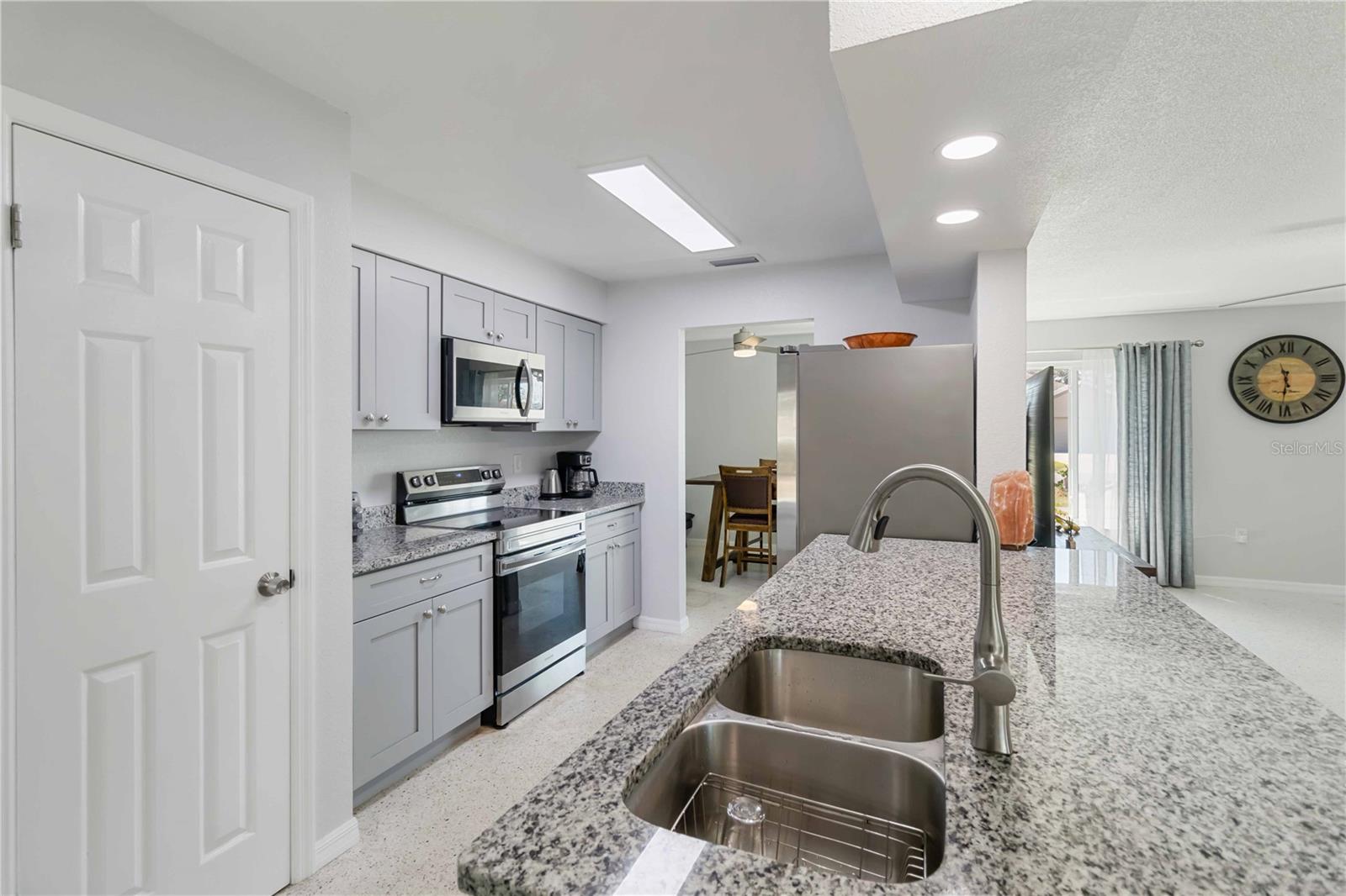 1490 SAINT CLAIR RD, ENGLEWOOD, FL, 34223