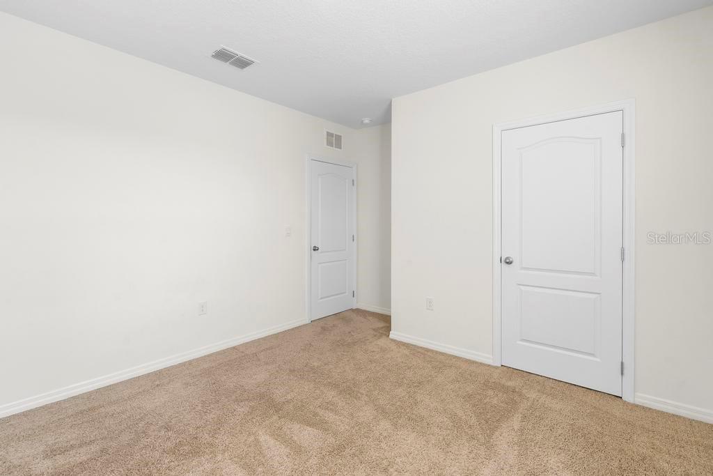 2024 GRIFFIN OAKS WAY, TAVARES, FL, 32778