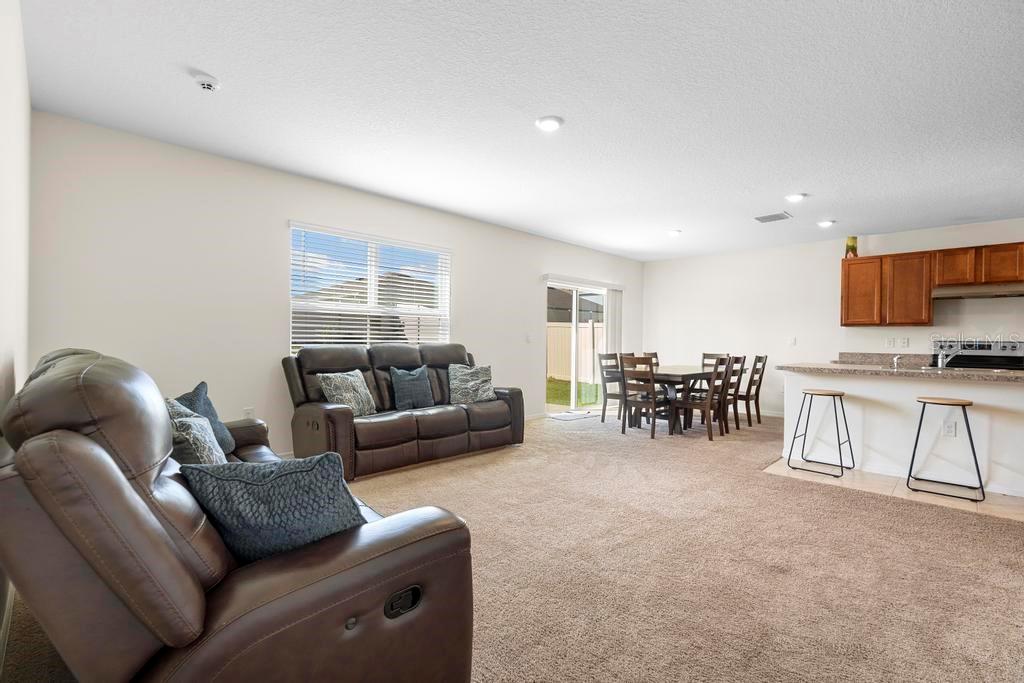 2024 GRIFFIN OAKS WAY, TAVARES, FL, 32778