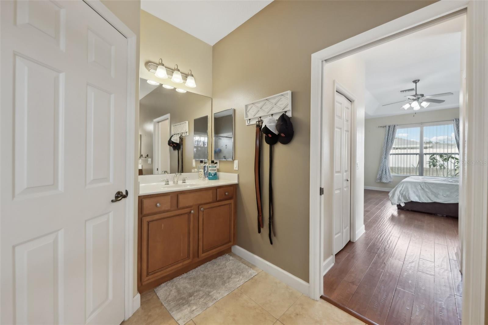 13101 BISCAYNE DR, GRAND ISLAND, FL, 32735