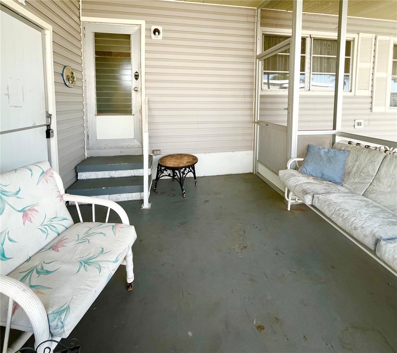 A4641948 Property Photo