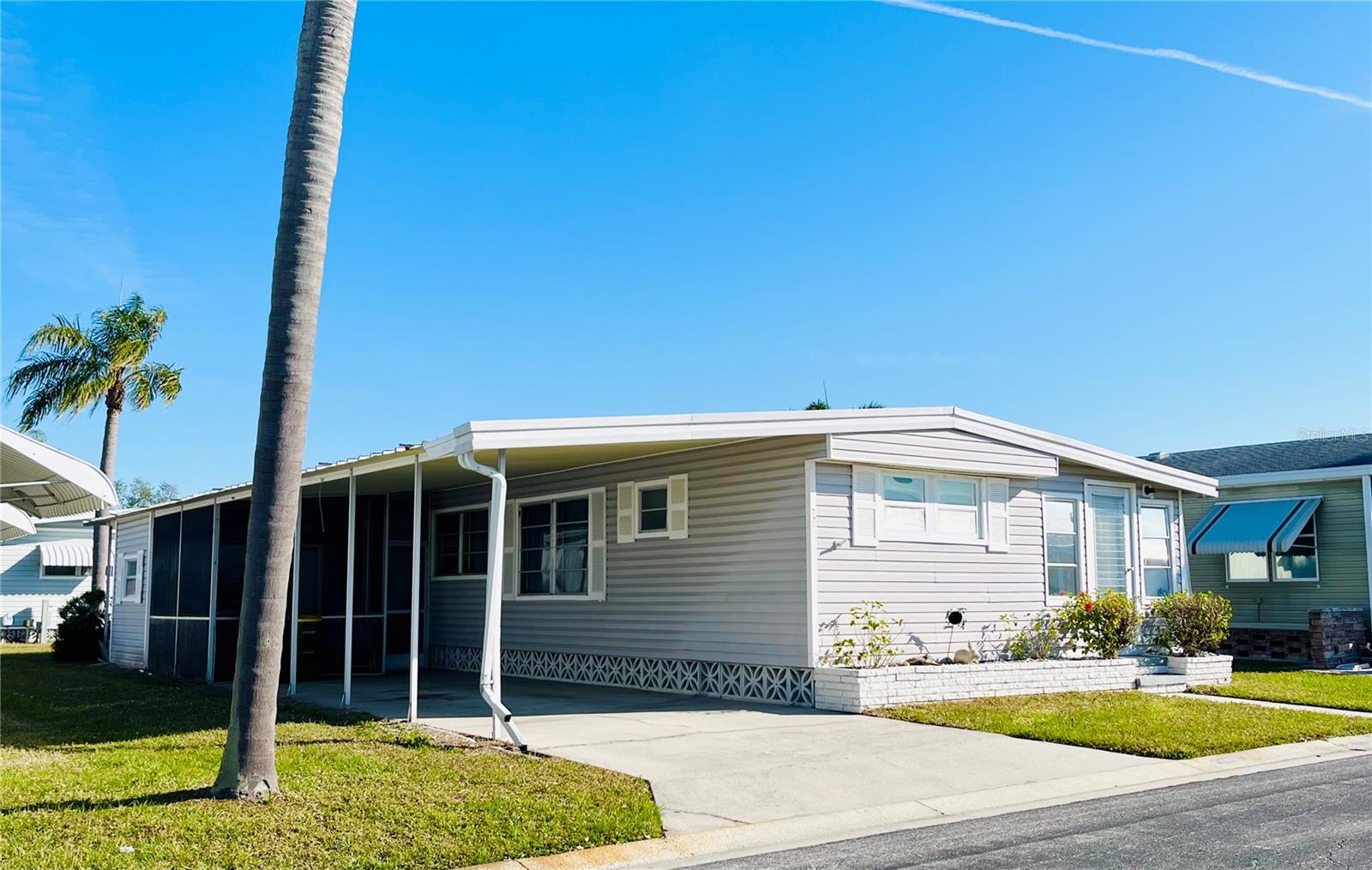 A4641948 Property Photo