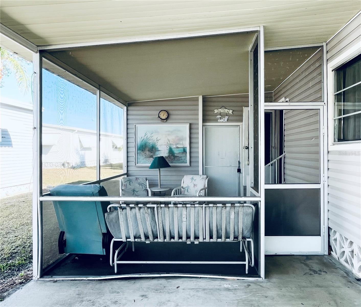 A4641948 Property Photo