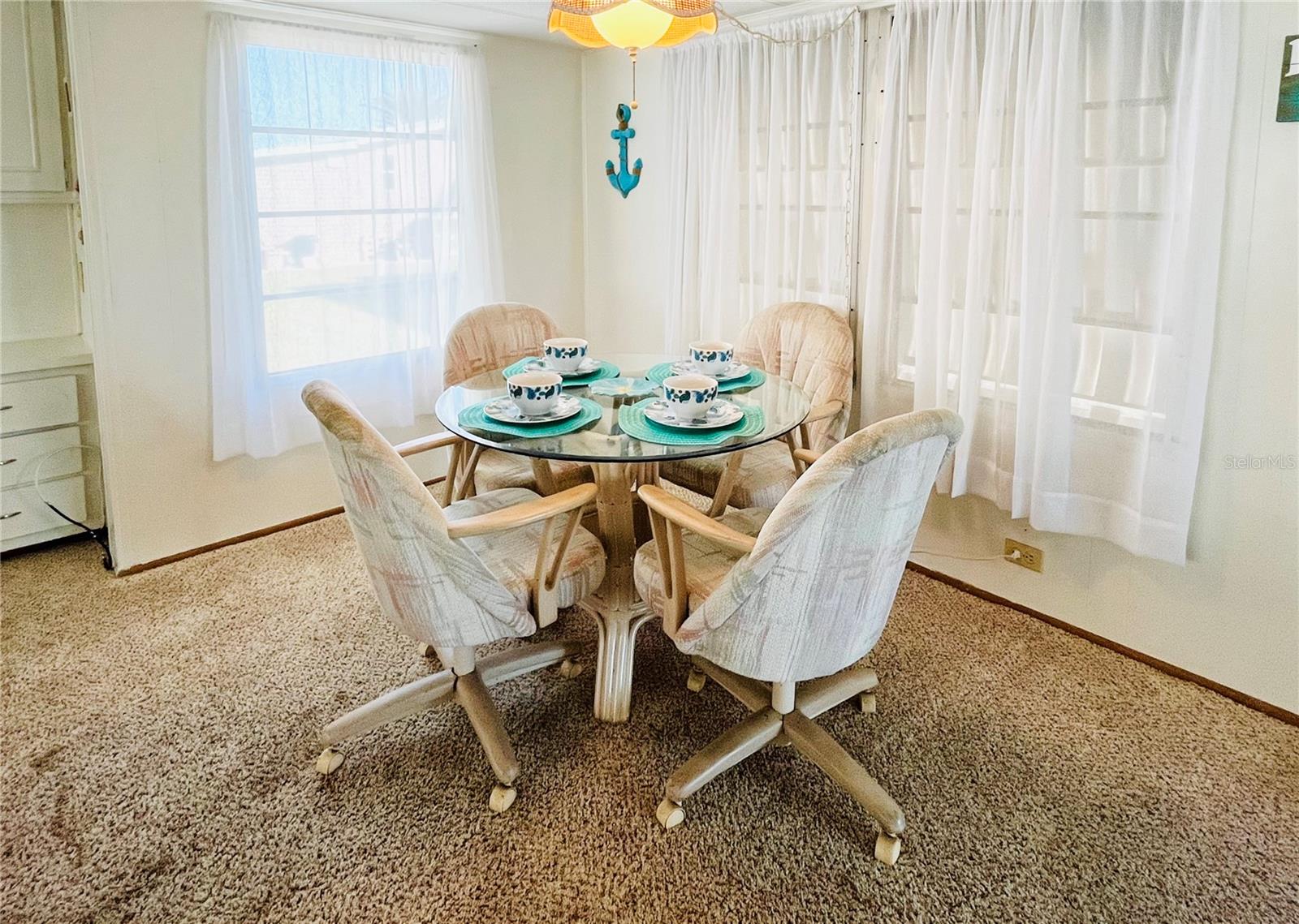 A4641948 Property Photo