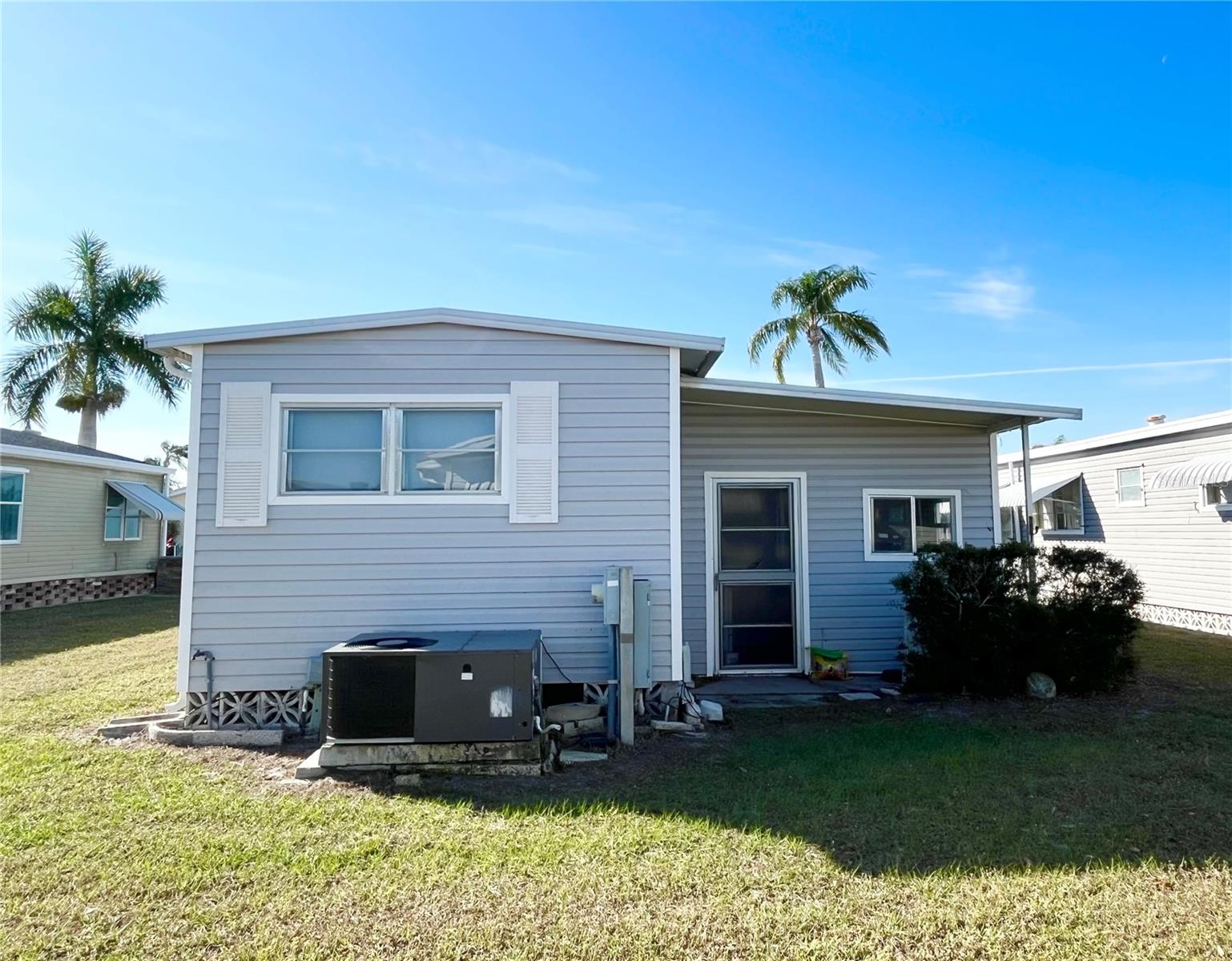 A4641948 Property Photo