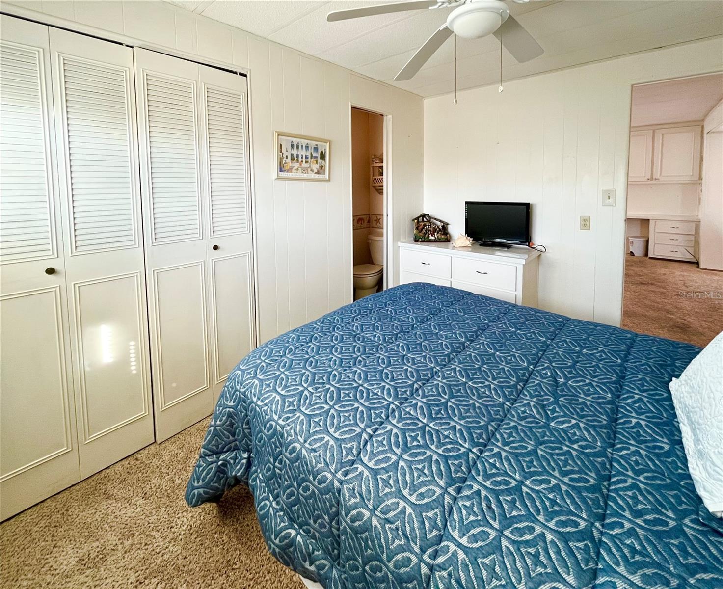 A4641948 Property Photo