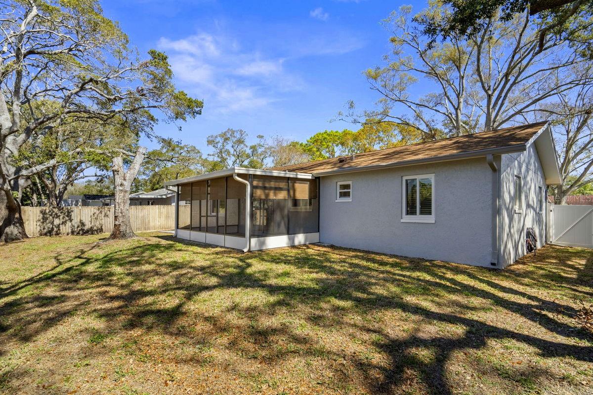 1582 SANDALWOOD DR, DUNEDIN, FL, 34698