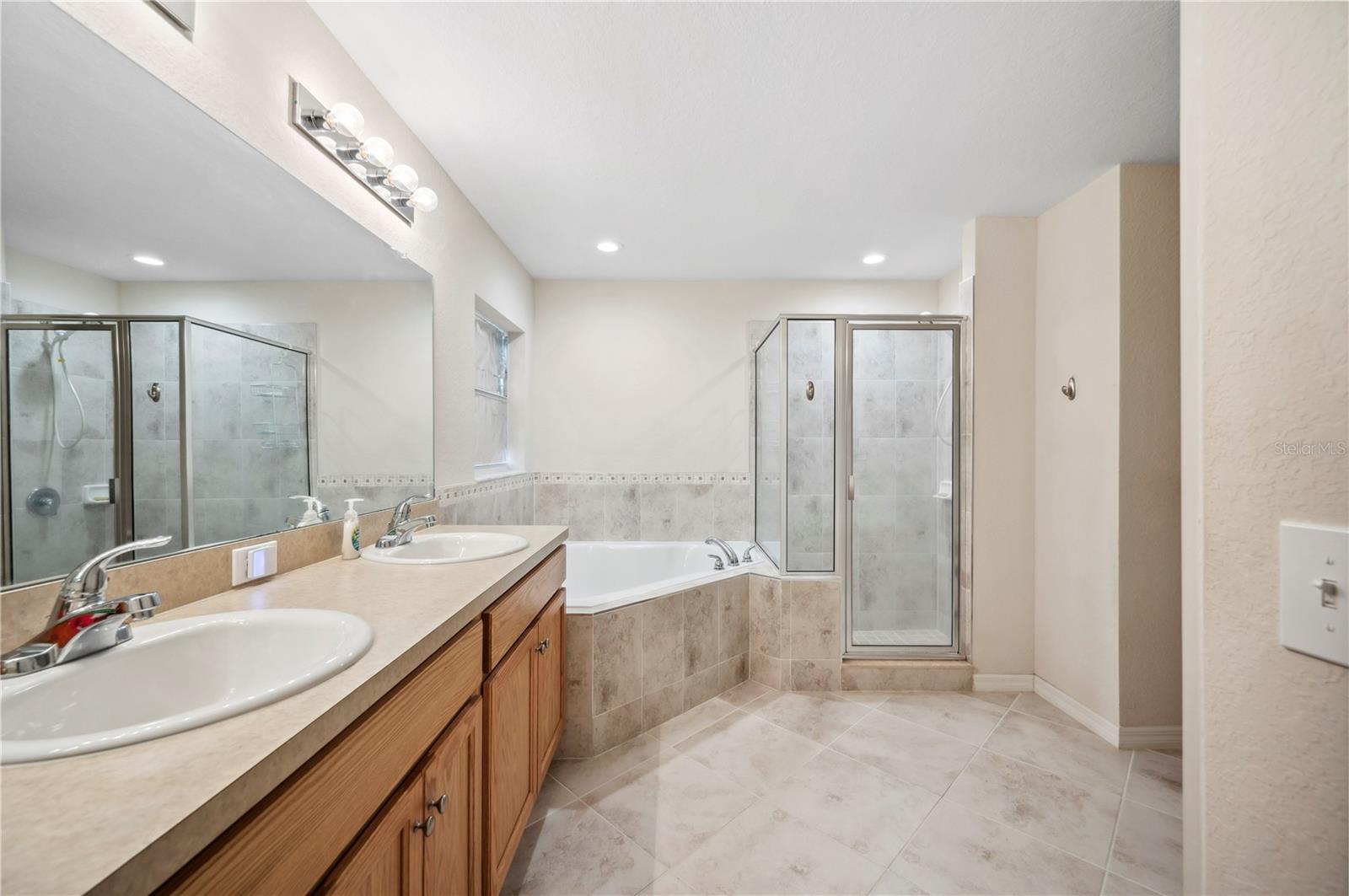 1888 CREEKS VISTA BLVD, LAKELAND, FL, 33810