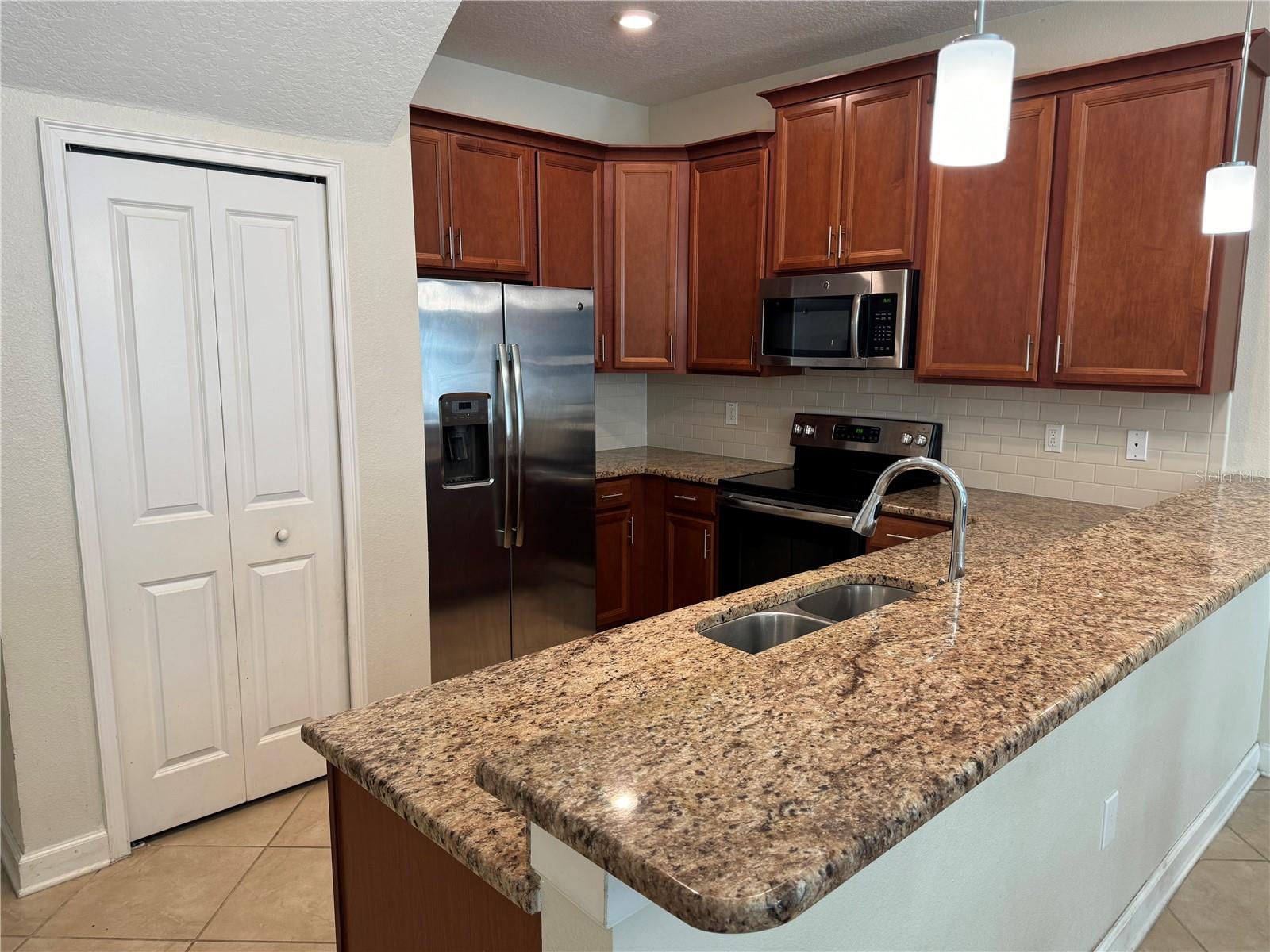 15198 HARRINGTON COVE DR, ORLANDO, FL, 32824