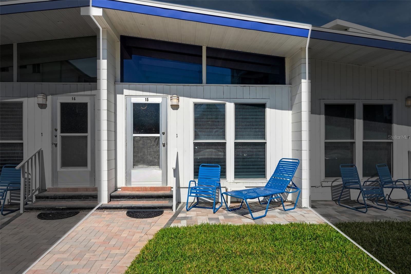 1129 SEASIDE DR #15, SARASOTA, FL, 34242