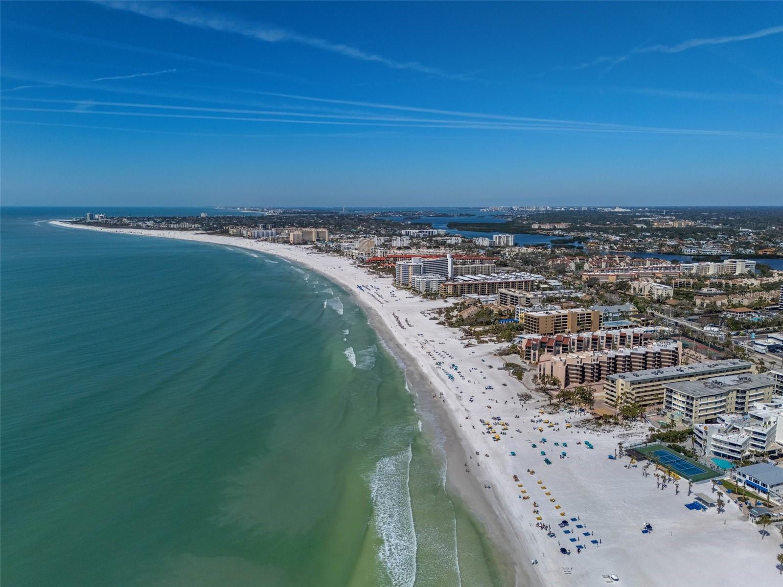 1129 SEASIDE DR #15, SARASOTA, FL, 34242