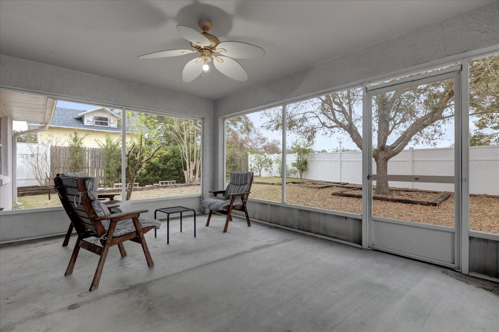 180 STANLEY BELL DR, MOUNT DORA, FL, 32757