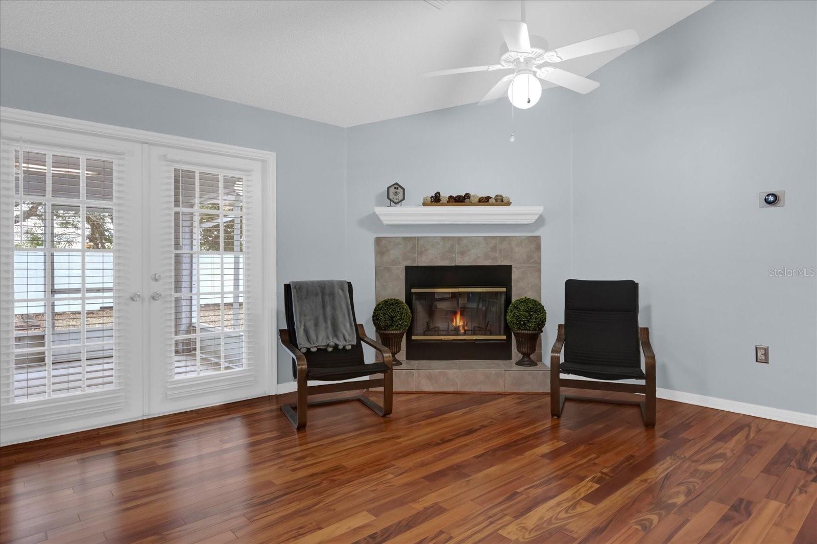 180 STANLEY BELL DR, MOUNT DORA, FL, 32757