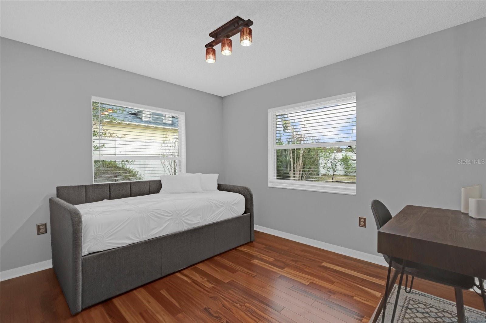 180 STANLEY BELL DR, MOUNT DORA, FL, 32757