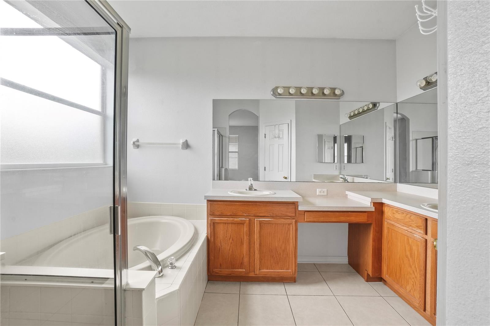 1134 NAPOLEAN WAY, WESLEY CHAPEL, FL, 33544