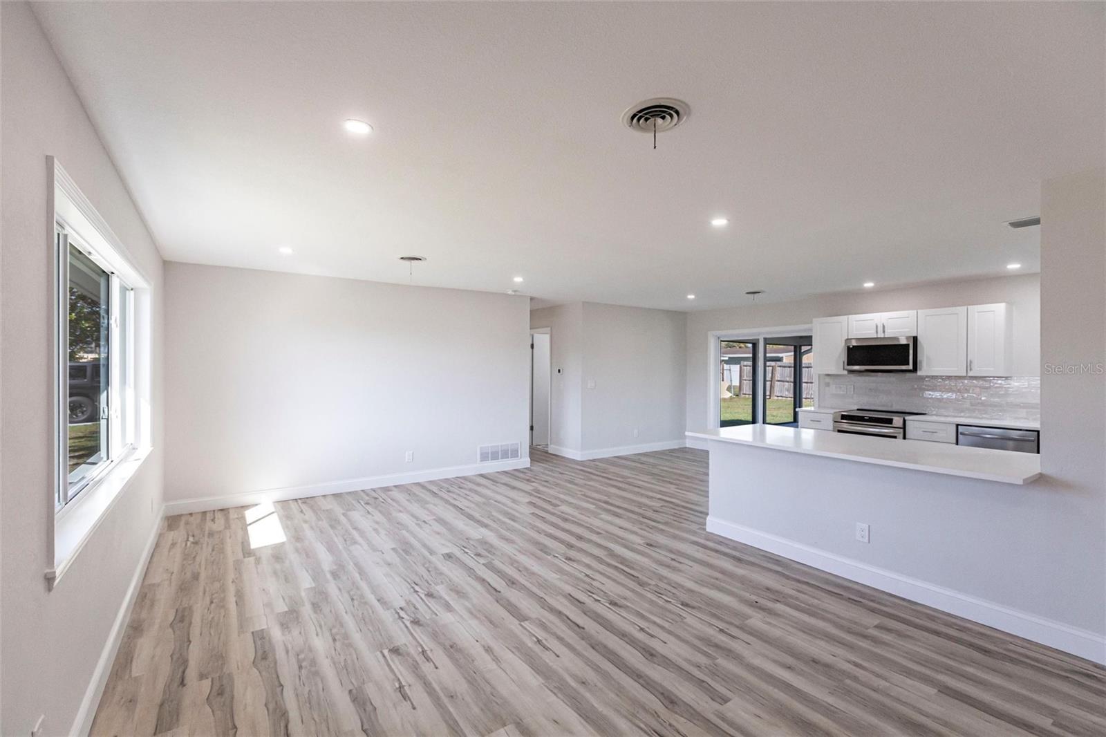 219 GLEN OAK RD, VENICE, FL, 34293