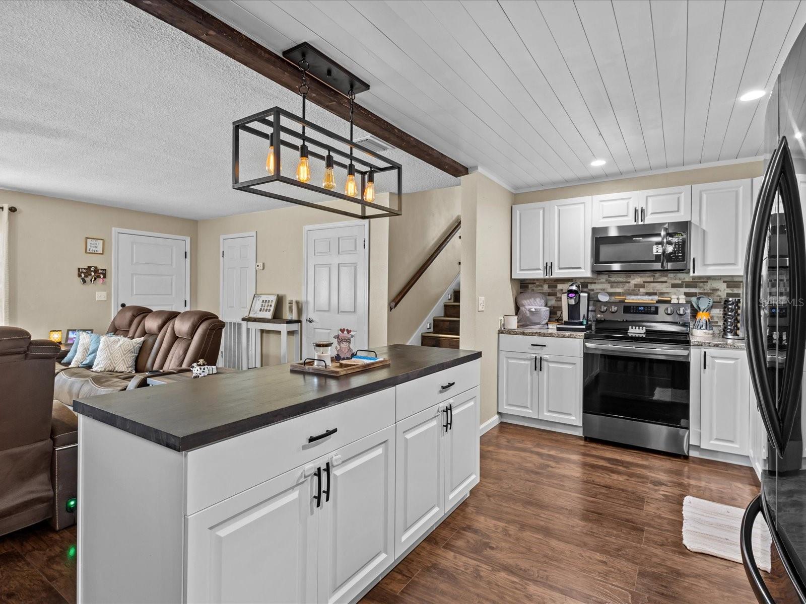 1228 WALKER CIR S, LAKELAND, FL, 33805