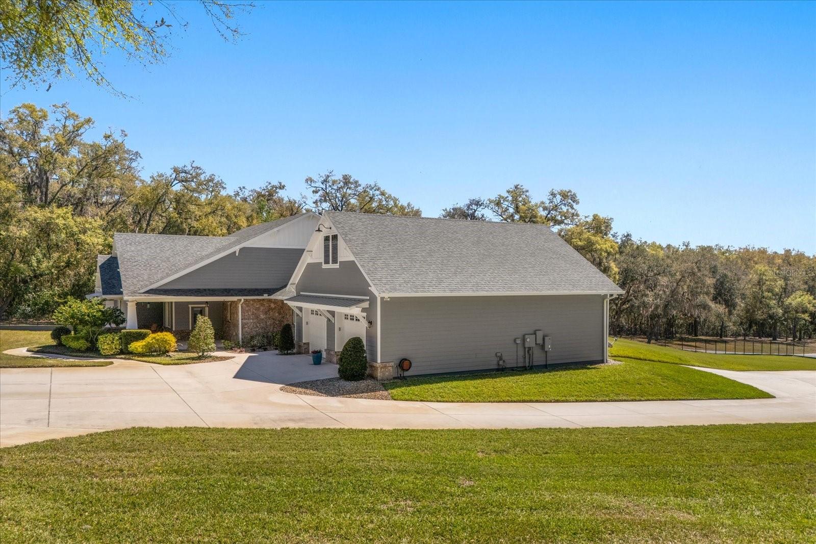 2600 ROBIE AVE, MOUNT DORA, FL, 32757