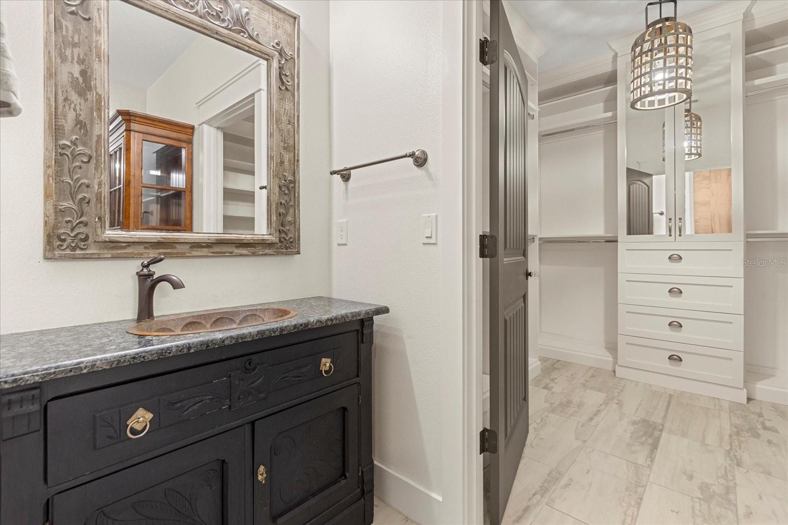 2600 ROBIE AVE, MOUNT DORA, FL, 32757