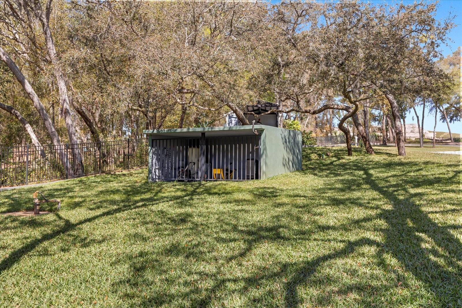 2600 ROBIE AVE, MOUNT DORA, FL, 32757