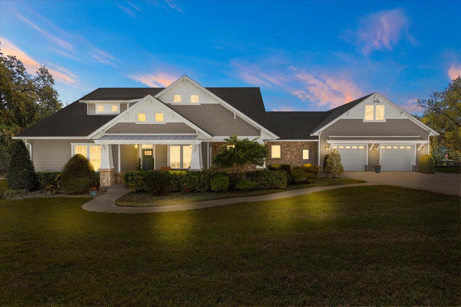 2600 ROBIE AVE, MOUNT DORA, FL, 32757