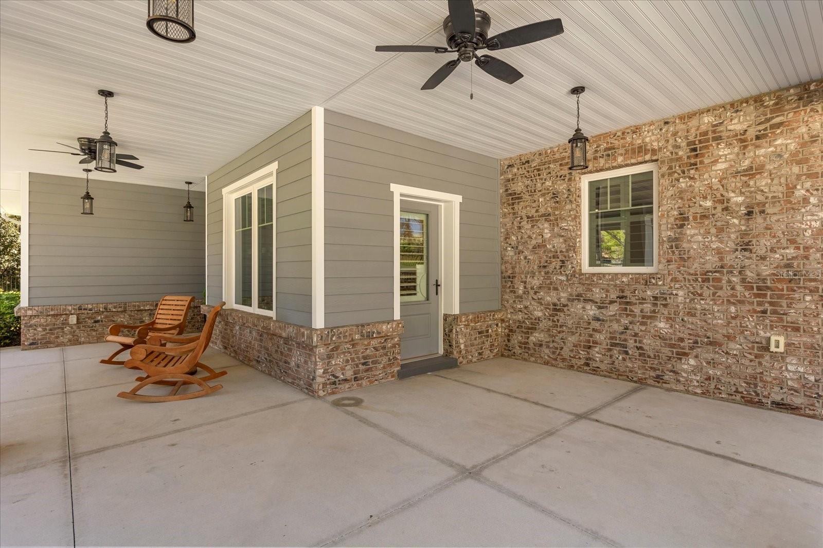 2600 ROBIE AVE, MOUNT DORA, FL, 32757