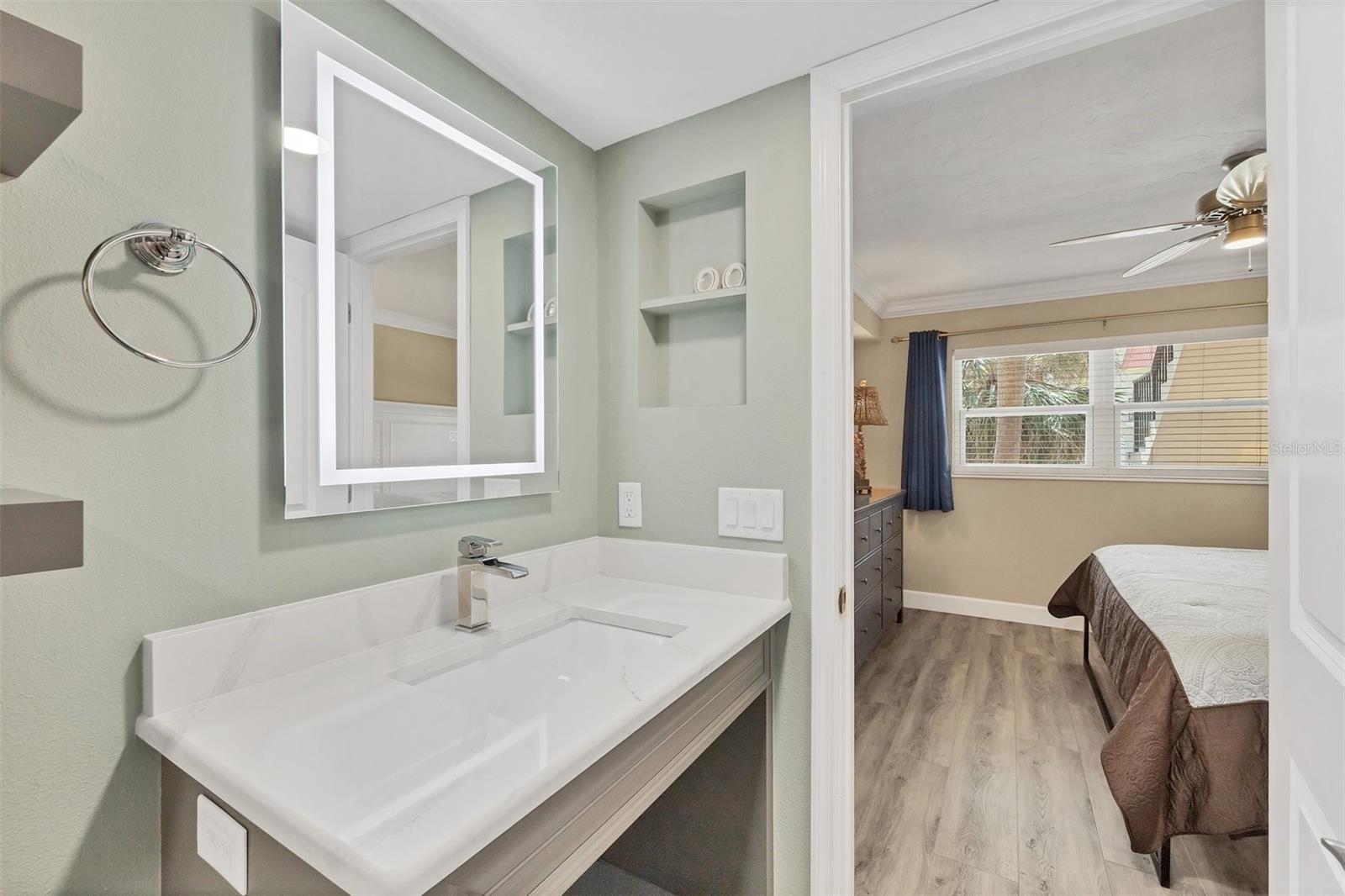 250 SANTA MARIA ST #215, VENICE, FL, 34285