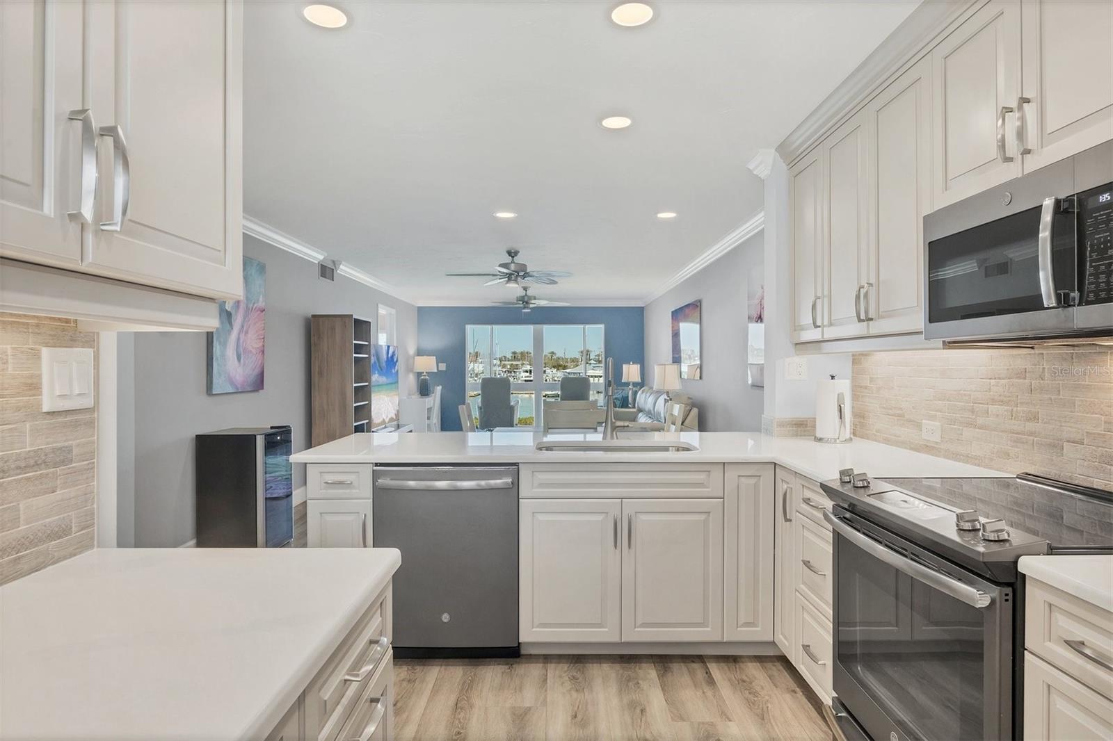 250 SANTA MARIA ST #215, VENICE, FL, 34285