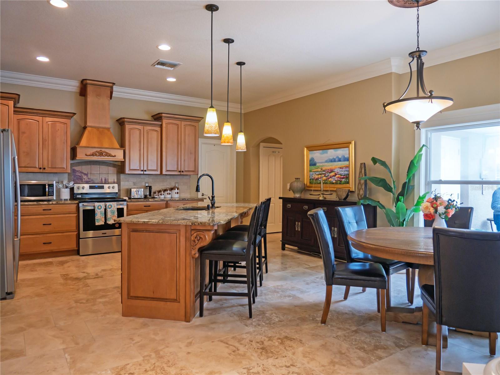 13922 OAK FOREST BLVD N, SEMINOLE, FL, 33776
