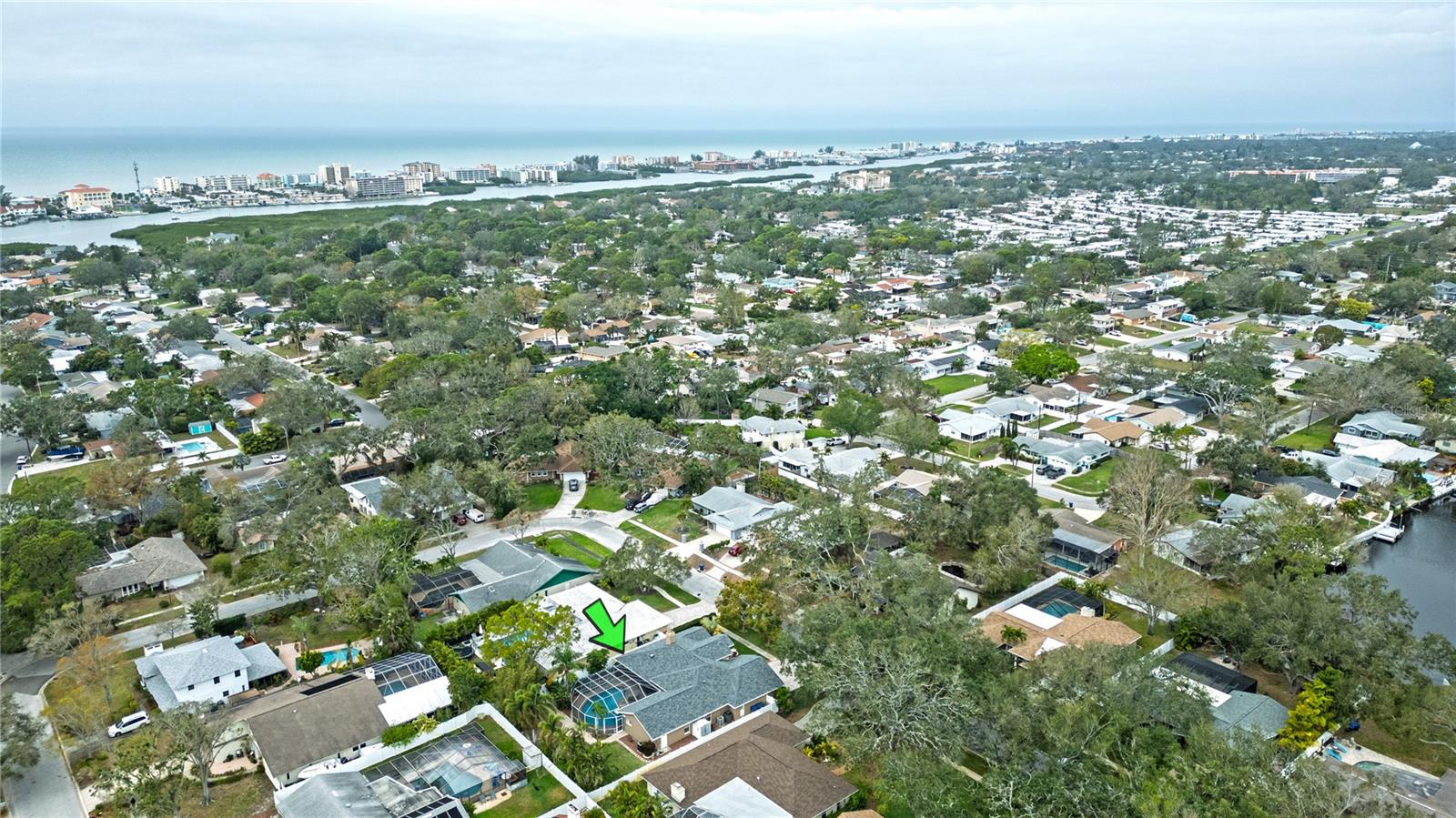 13922 OAK FOREST BLVD N, SEMINOLE, FL, 33776