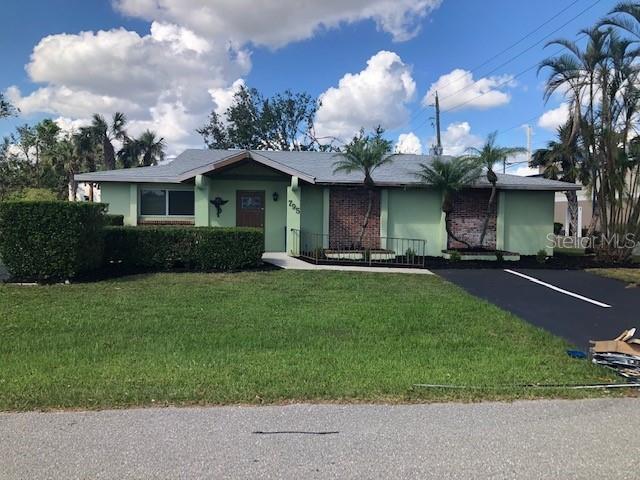 795 CRESTVIEW CIR NW, PORT CHARLOTTE, FL, 33948