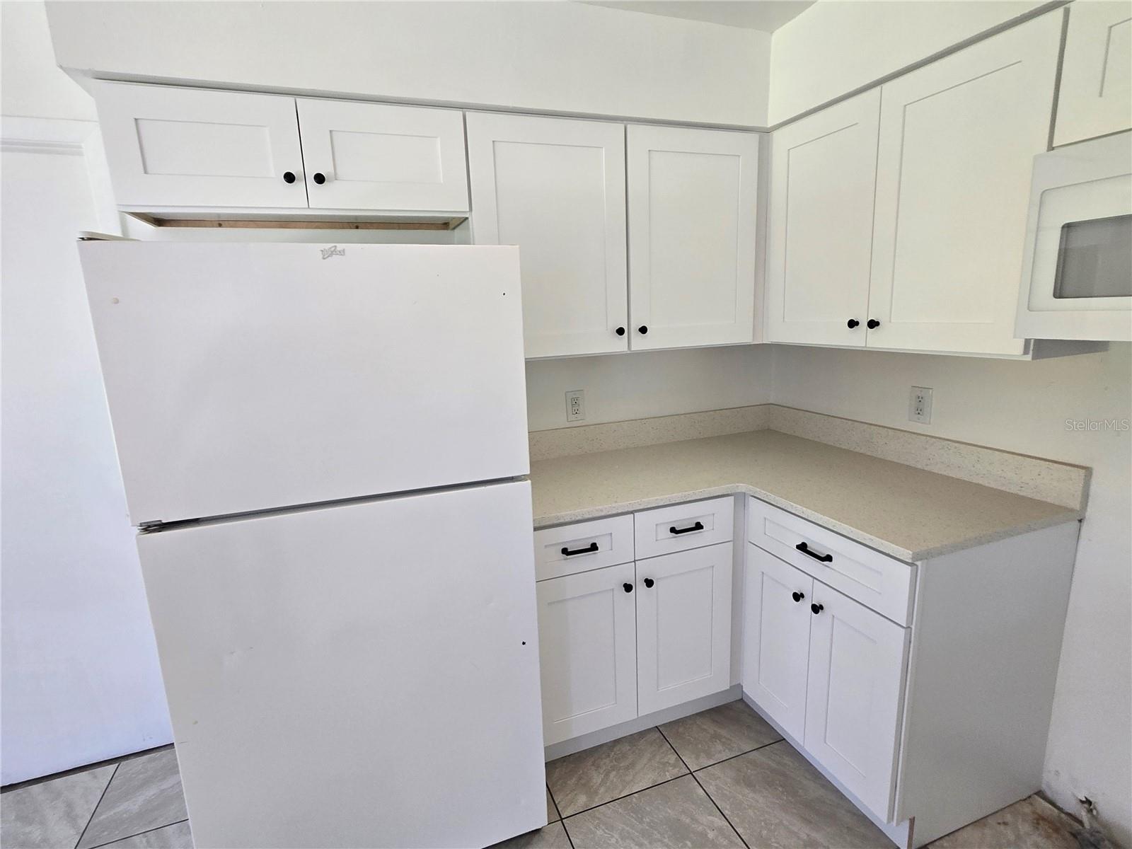 1086 MAYFLOWER AVE, DELTONA, FL, 32725