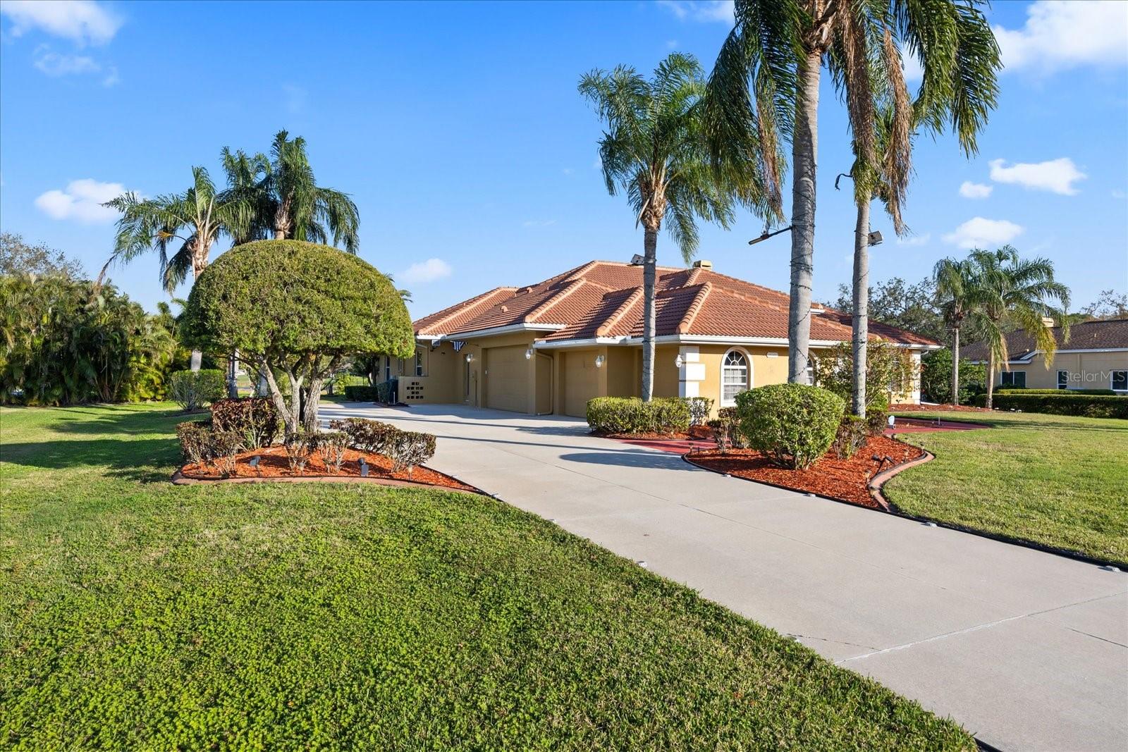 6107 GLEN ABBEY LN, BRADENTON, FL, 34202