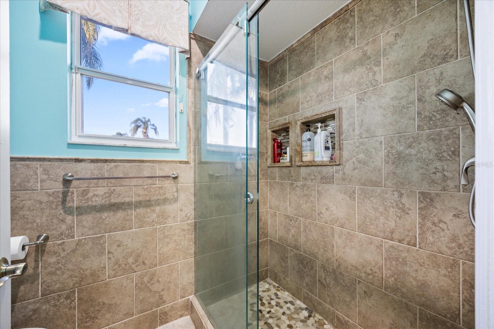 6107 GLEN ABBEY LN, BRADENTON, FL, 34202