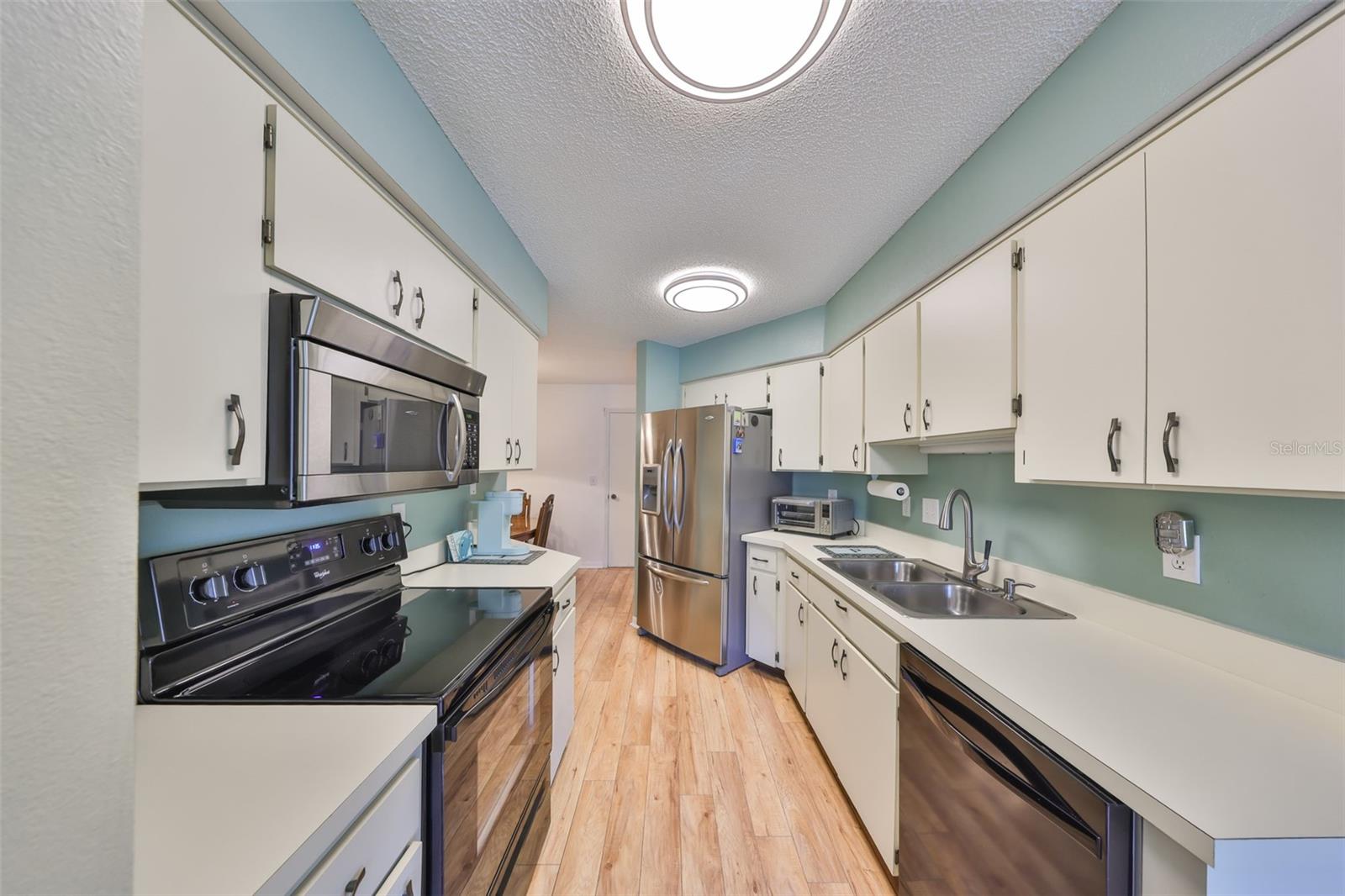 1604 AZALEA LANDINGS CT, SUN CITY CENTER, FL, 33573